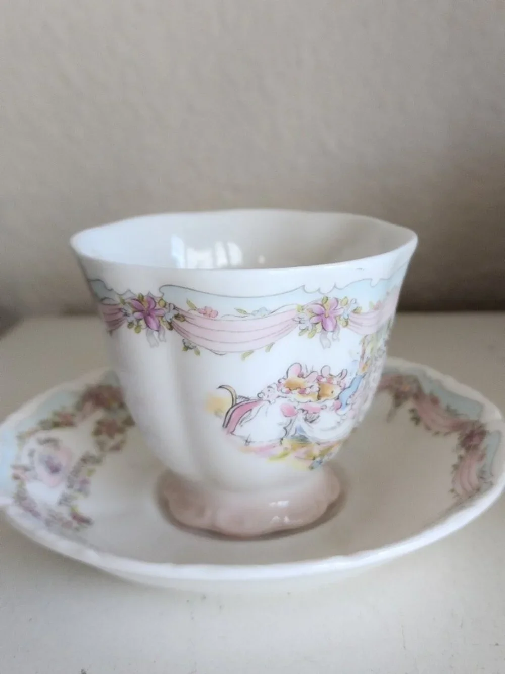 Royal Doulton Brambly Hedge Jill Barklem 1987 The Wedding Bone China Cup Saucer